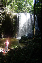 Costa Rica tropical rain forest reserve volunteering project.Reto Juvenil Internacional